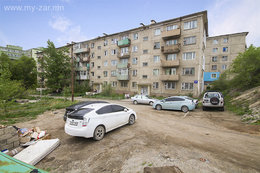 БЗД, Жуковын хөшөөний зүүн талд 5/2 давхарт хуучнаар 40м2 талбайтай, гал БЗД, Жуковын хөшөөний зүүн талд 5/2 давхарт хуучнаар 40м2 талбайтай, гал